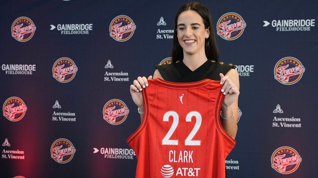 Caitlin Clark Nike deal worth $28M