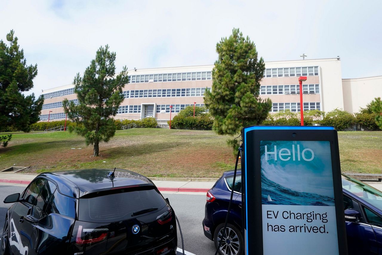 California poised to phase out sale of new gaspowered cars