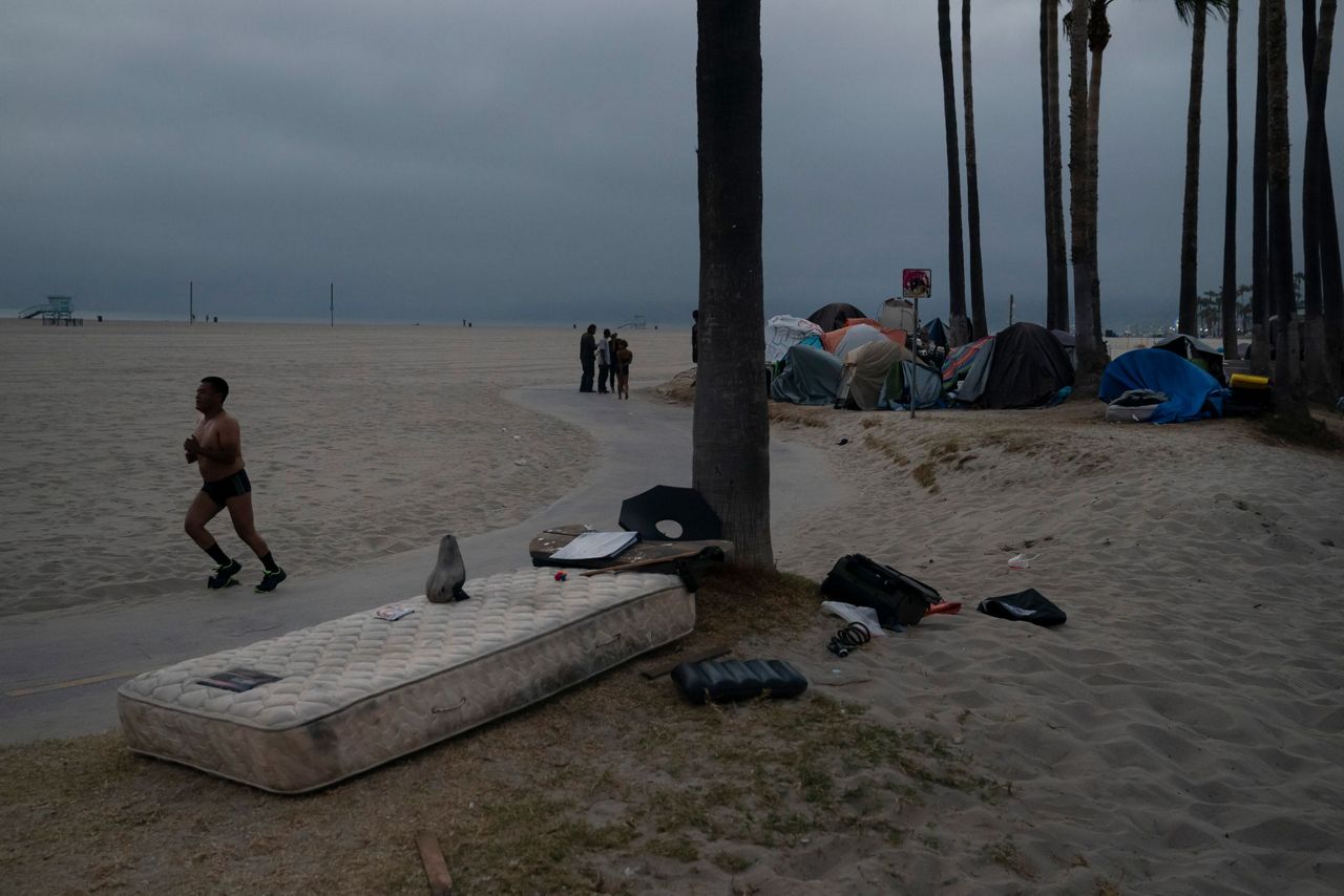 LA's Venice Beach a flashpoint in city's homeless crisis