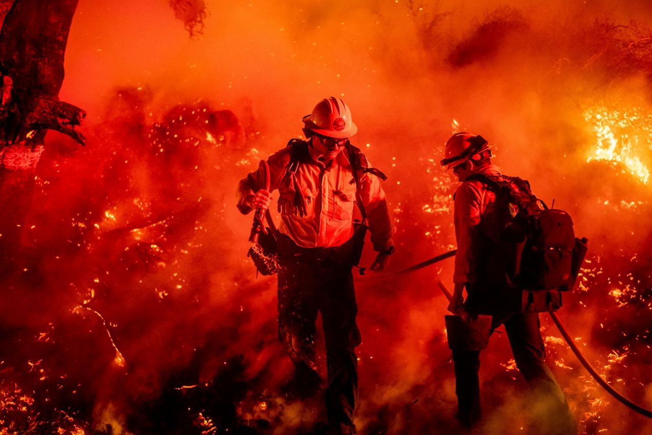 Экипаж огонь. Start a Fire. CALFIRE unfirom. Ventura California Fire.