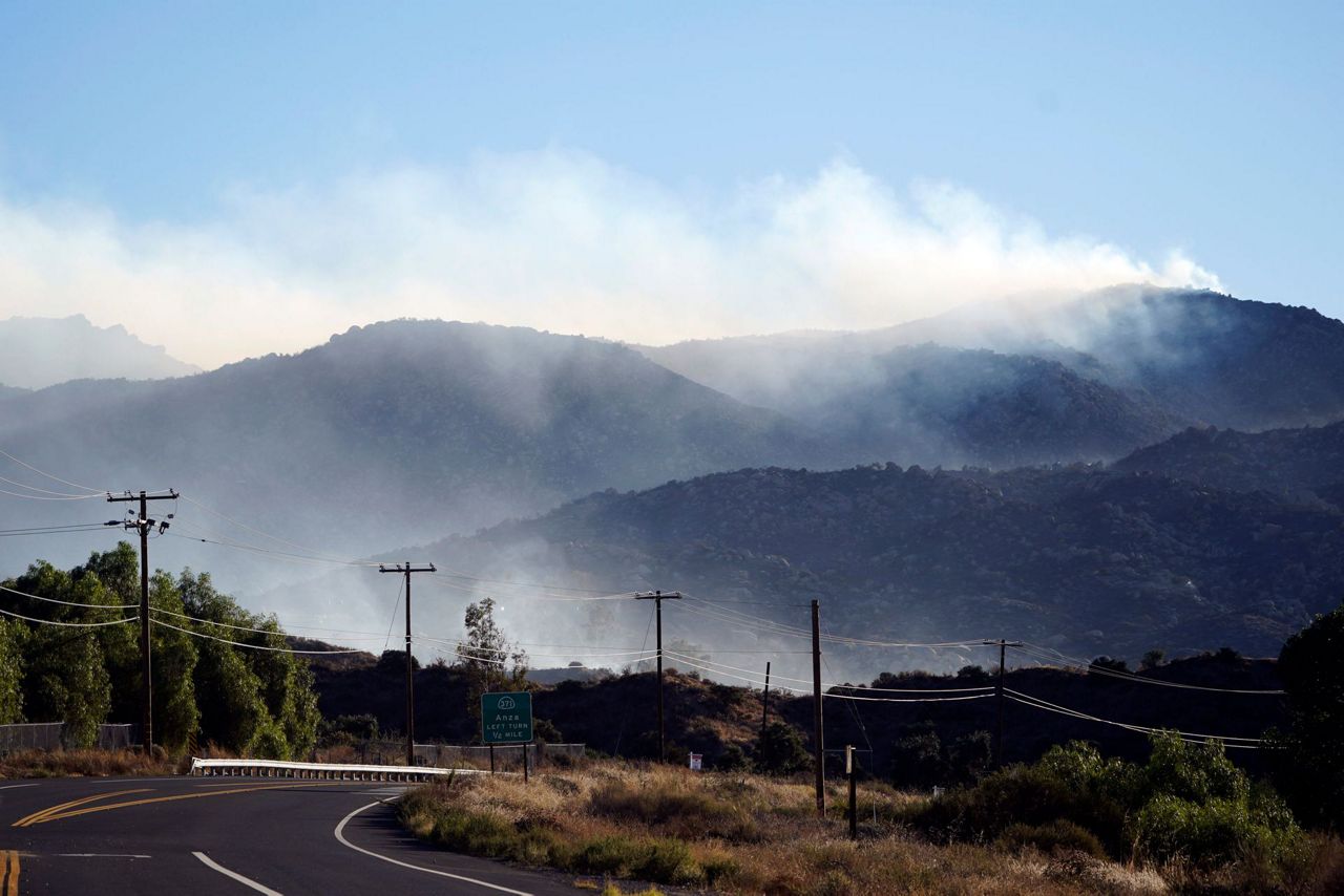 Southern California Wildfire Prompts Evacuation Order For Thousands As ...