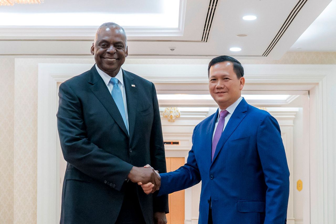 US defense secretary meets Cambodia's top officials to push for ...