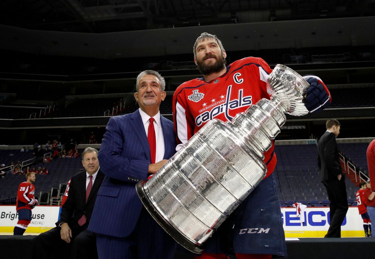 Washington honors Stanley Cup-champion Capitals with parade