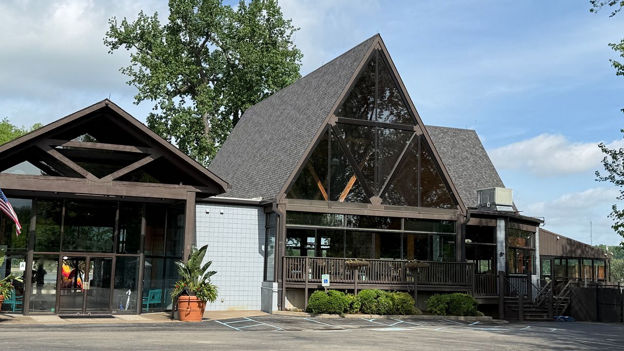 Captain's Quarters Restaurant Re-Opens for Derby Week after near-record flooding & viral video