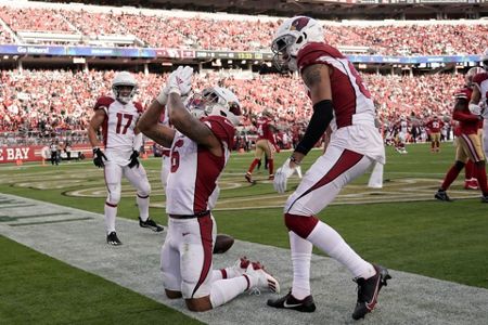 Colt McCoy, Arizona Cardinals run over by San Francisco 49ers on