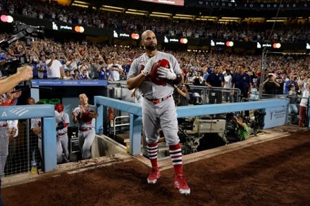 700 CLUB! Cards' Pujols hits 700th career home run, 4th to reach mark