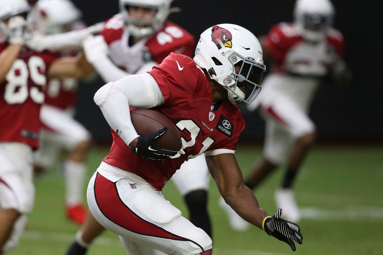 Cardinals' Murray focused on playing well amid rookie hype