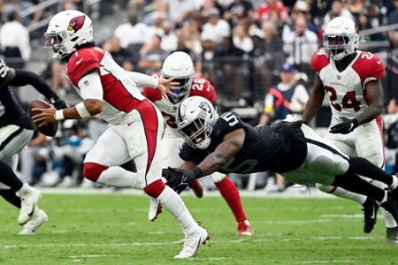 Las Vegas Raiders linebacker Jayon Brown (50) celebrates during the first  half of an NFL football game against the Arizona Cardinals Sunday, Sept.  18, 2022, in Las Vegas. (AP Photo/John Locher Stock