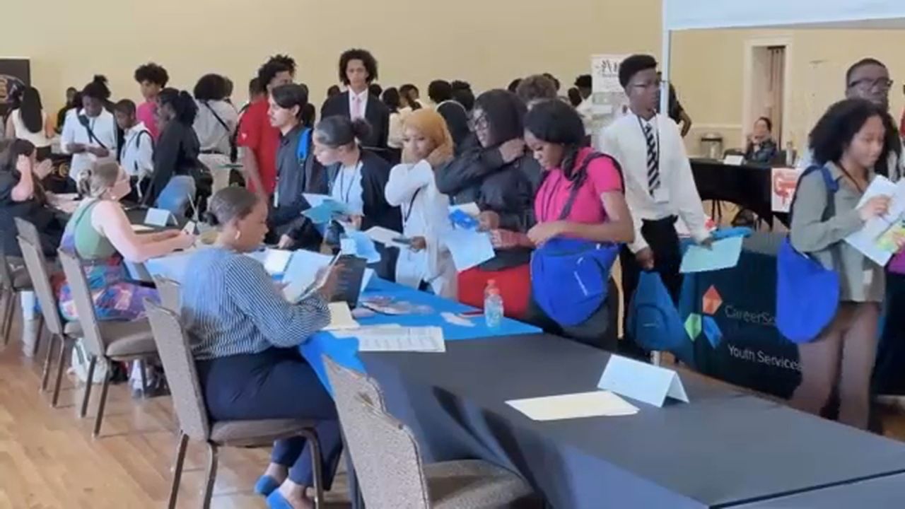 Bay area program hits capacity as teen summer job searches surge