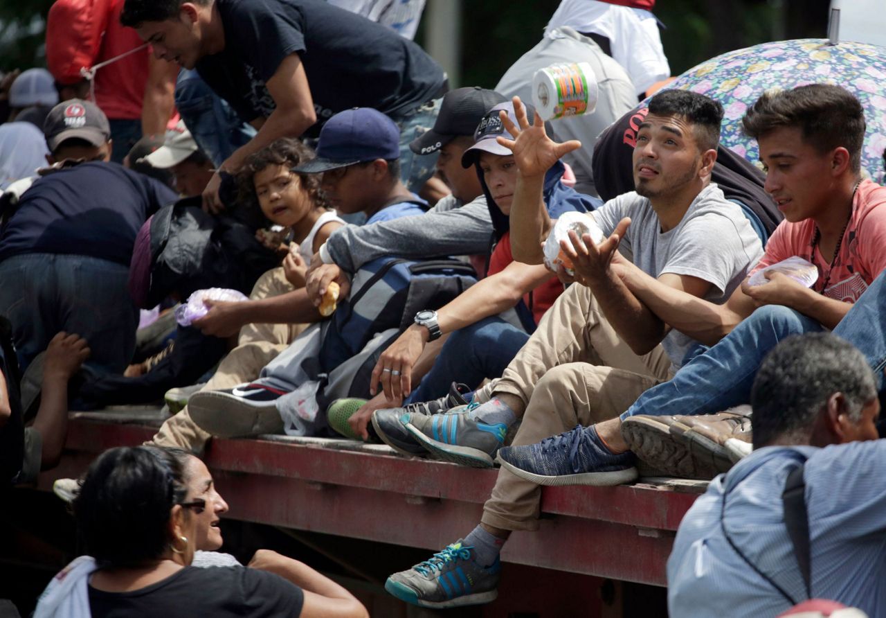 Central_America_Migrant_Caravan_51275