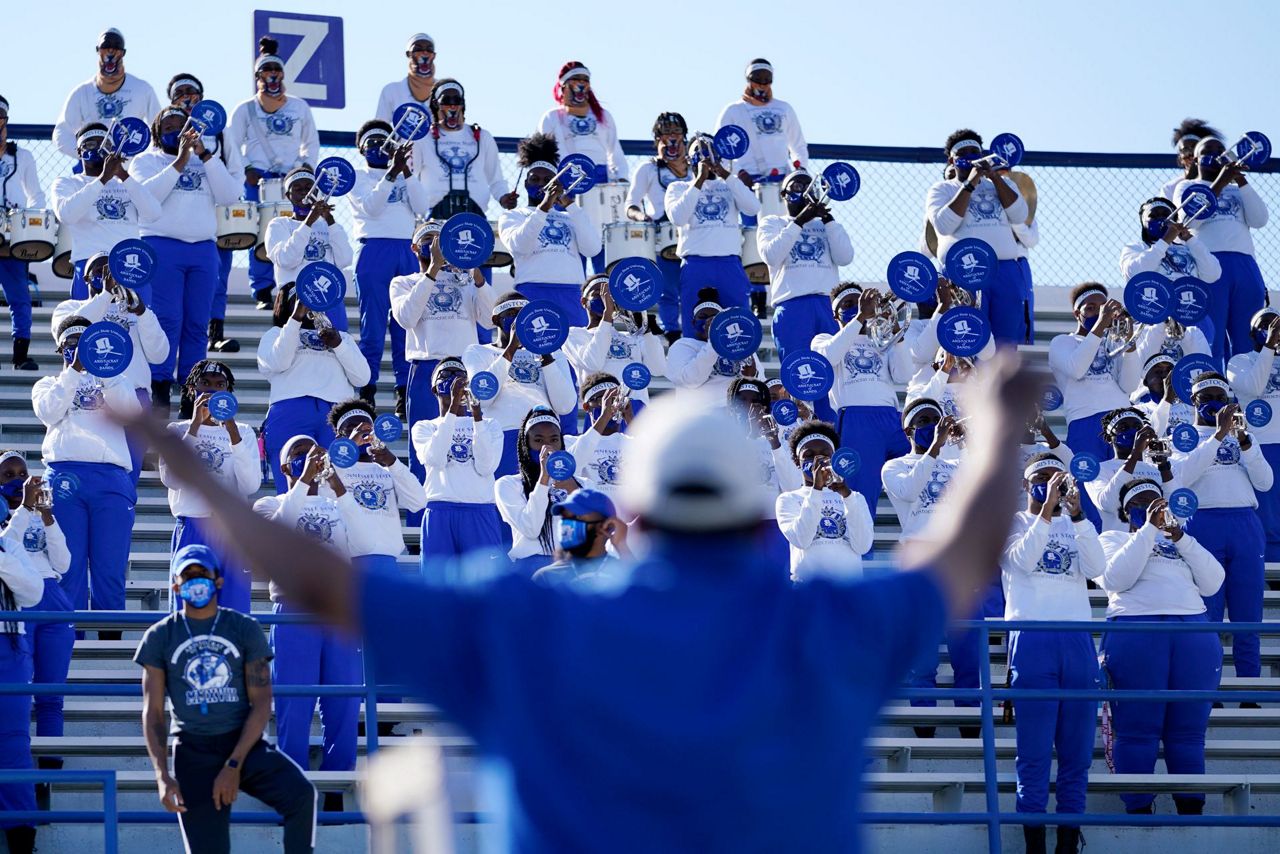 Pandemicdriven spring football requires virtual creativity