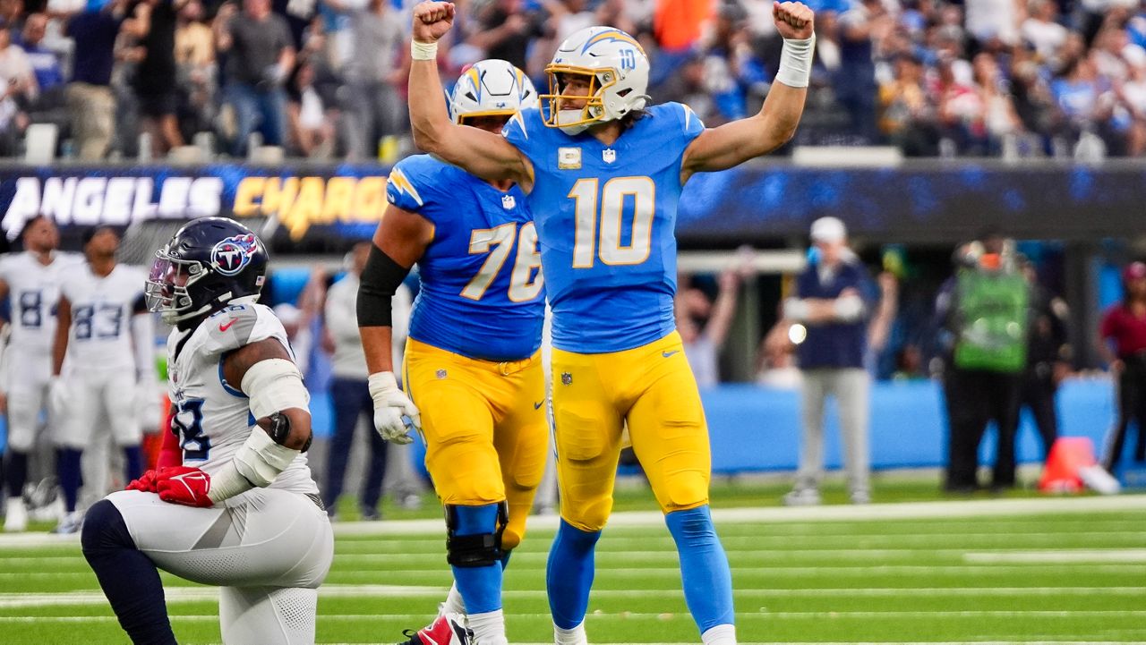 Chargers beat Titans 27-17 for 3rd straight win