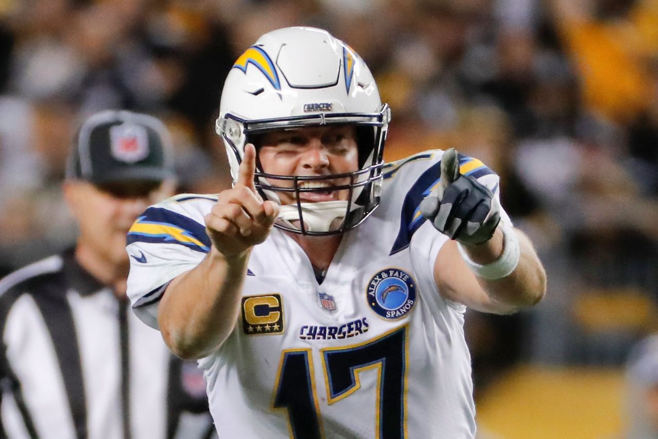 Rivers rallies Chargers past Steelers 33-30 - Timmins News