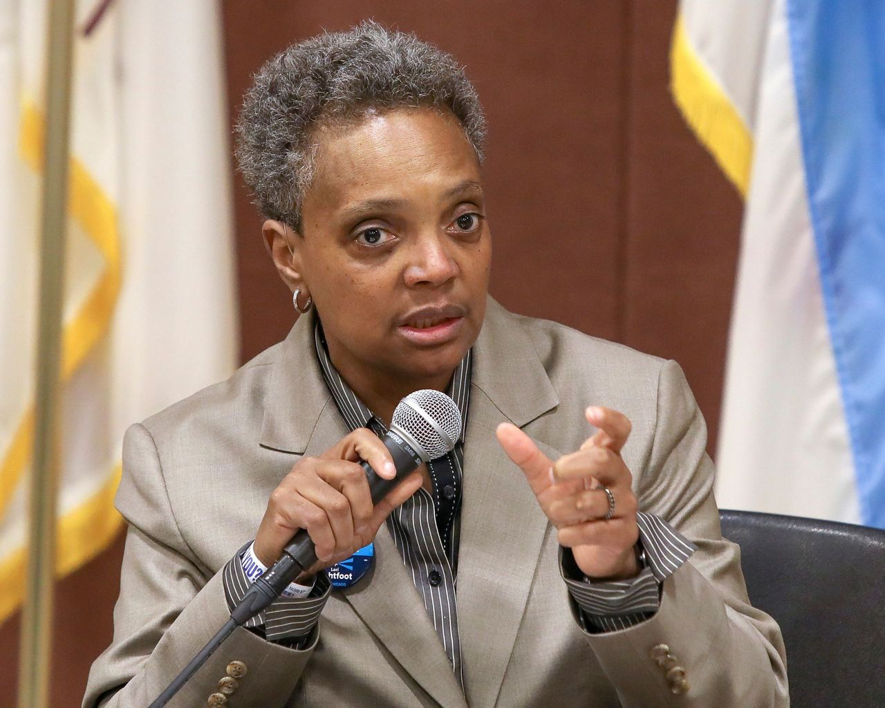 New face and longtime politician vying for Chicago mayor