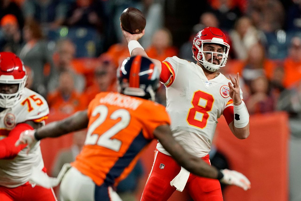 Chiefs Move On With Moore While Mahomes Rehabs Injury