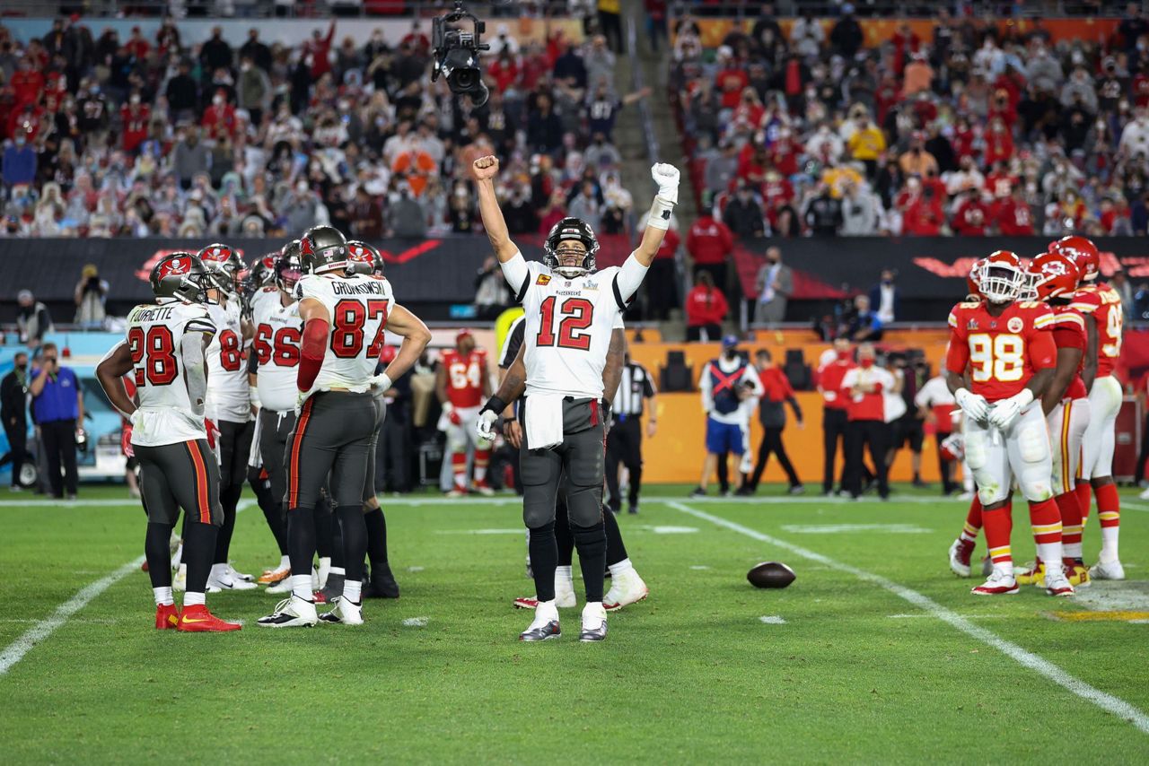 Tom Brady wins Super Bowl No. 7, Buccaneers beat Chiefs 31-9