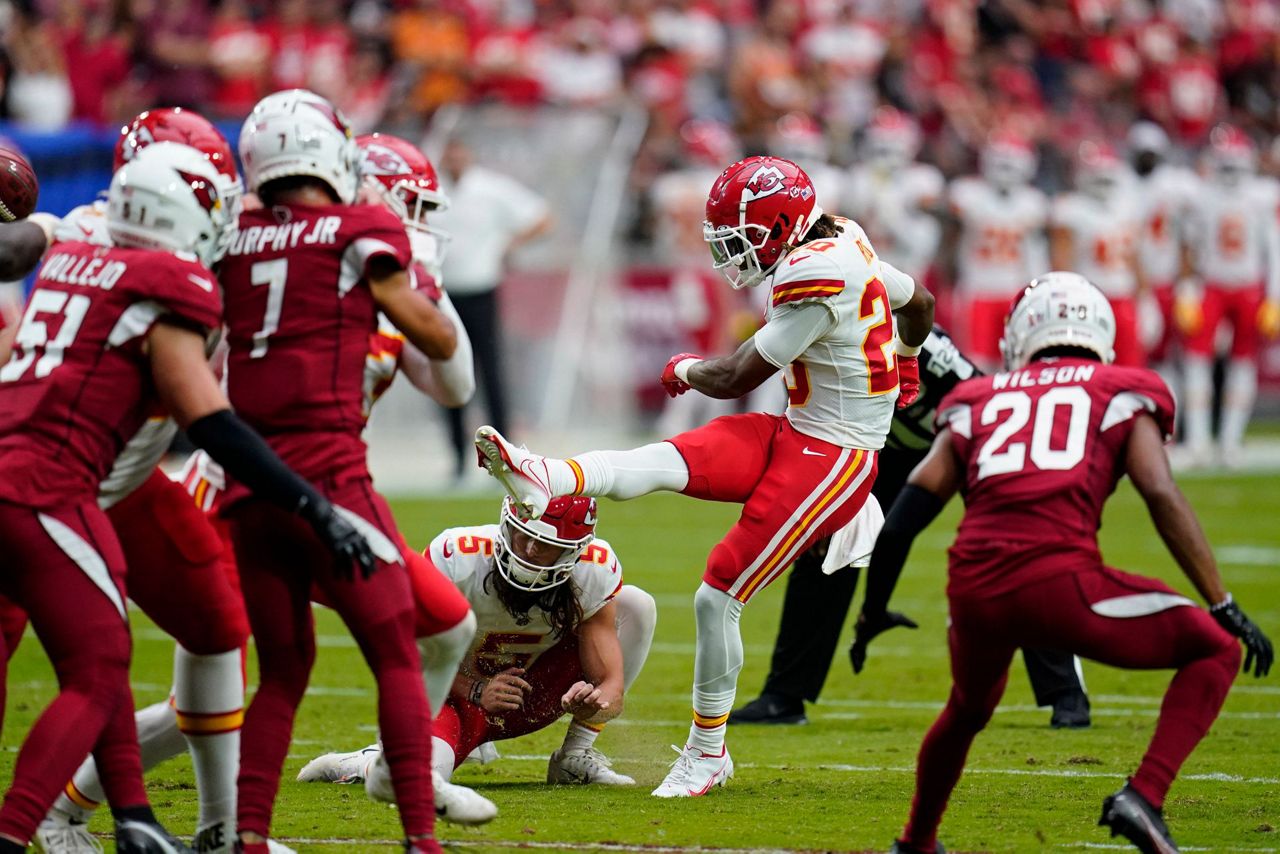 Chiefs' Reid takes over kicking duties after Butker injury