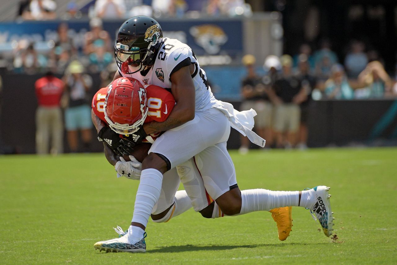 Tyreek Hill of the Kansas City Chiefs (10) during the first half