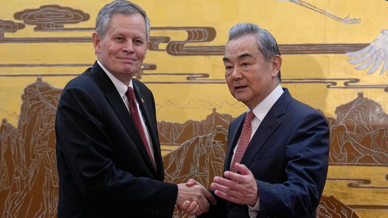 China signals again that Taiwan is priority ahead of Trump-Xi meeting