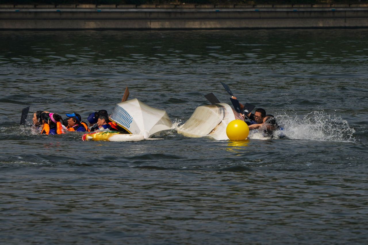Taiwan nighttime dragon boat racing puts a modern twist on an ancient ...