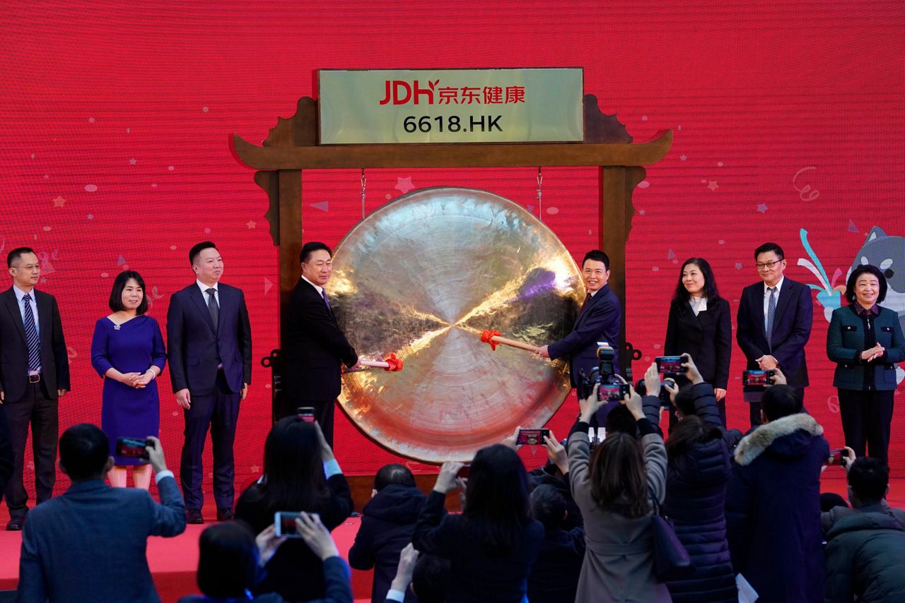 Shares in online platform JD Health up 40% in trading debut