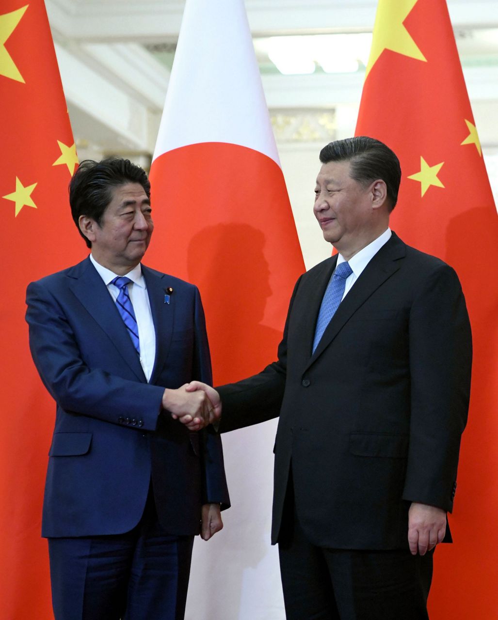 China, South Korea look to improve ties with Beijing summit