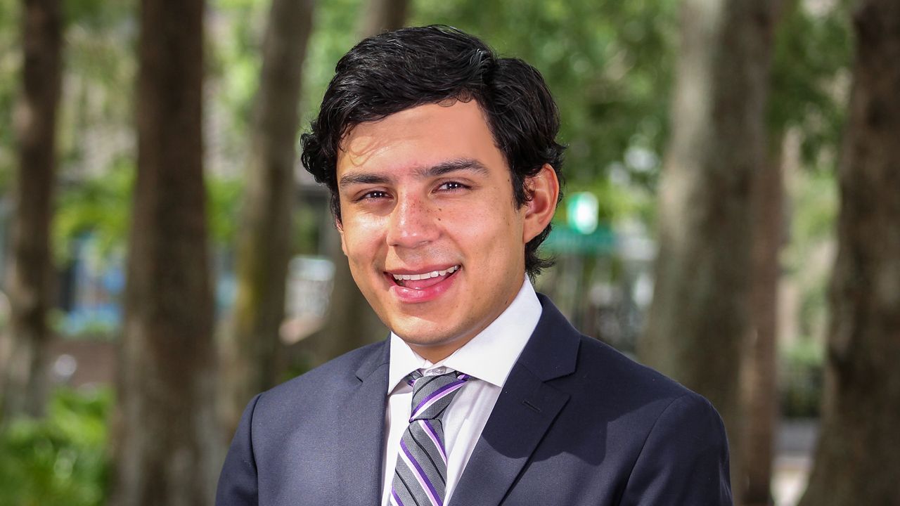 Christian Peña — Reporter - Vimarsana News