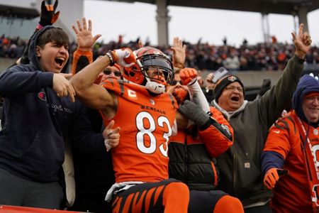 Cincinnati Bengals defensive end Sam Hubbard (94) celebrates with Trey  Hendrickson, right, after making a sack during an NFL football game against  the Kansas City Chiefs, Sunday, Dec. 4, 2022, in Cincinnati. (