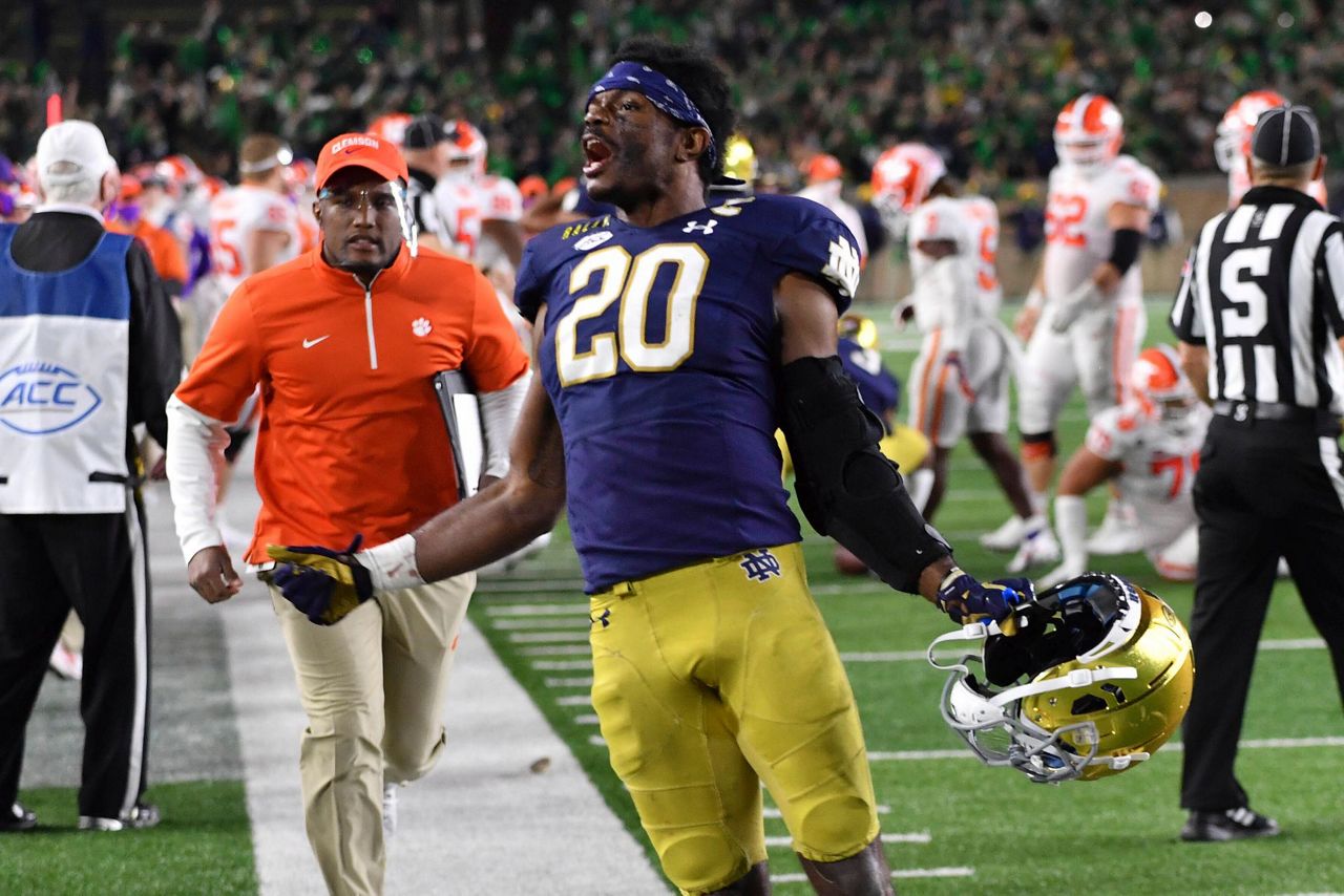 No. 4 Notre Dame sacks No. 1 Clemson 4740 in overtime