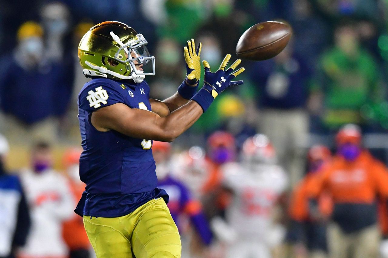 No. 4 Notre Dame sacks No. 1 Clemson 4740 in overtime