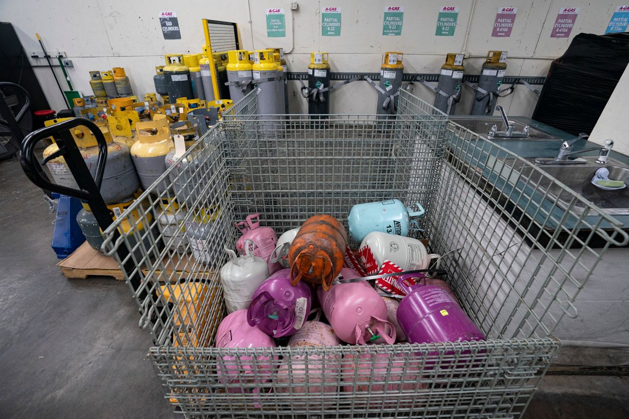 Refrigeration chemicals are a nightmare for the climate. Experts say ...