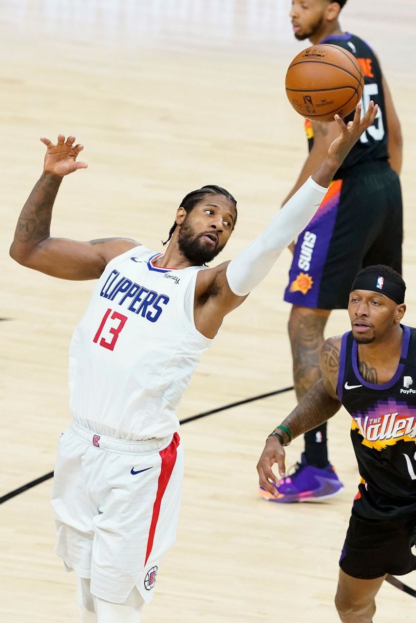 Clippers traveling a rutted playoff road, again