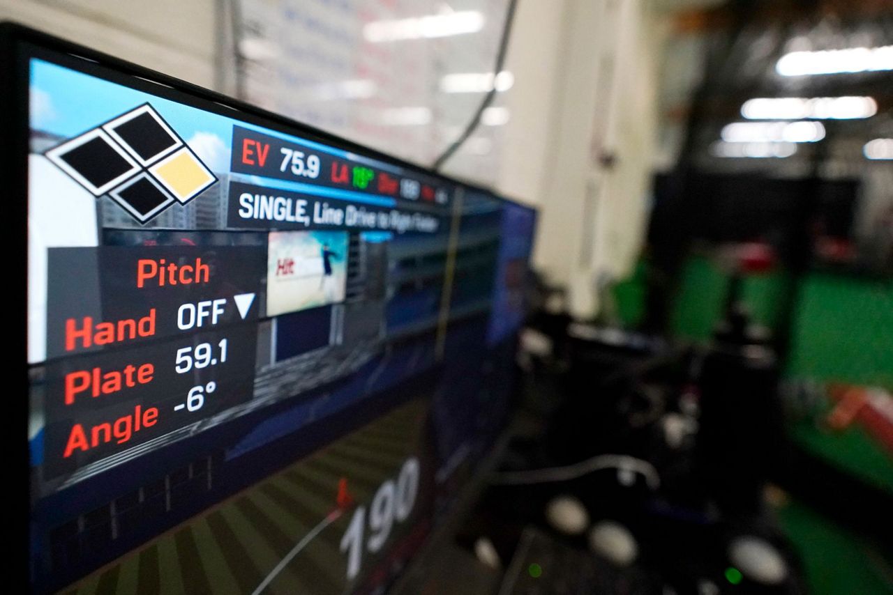 Hitting technology could help baseball's struggling lineups