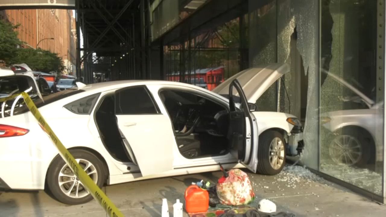 Mysterious Car Crash in Manhattan Leaves Four Injured