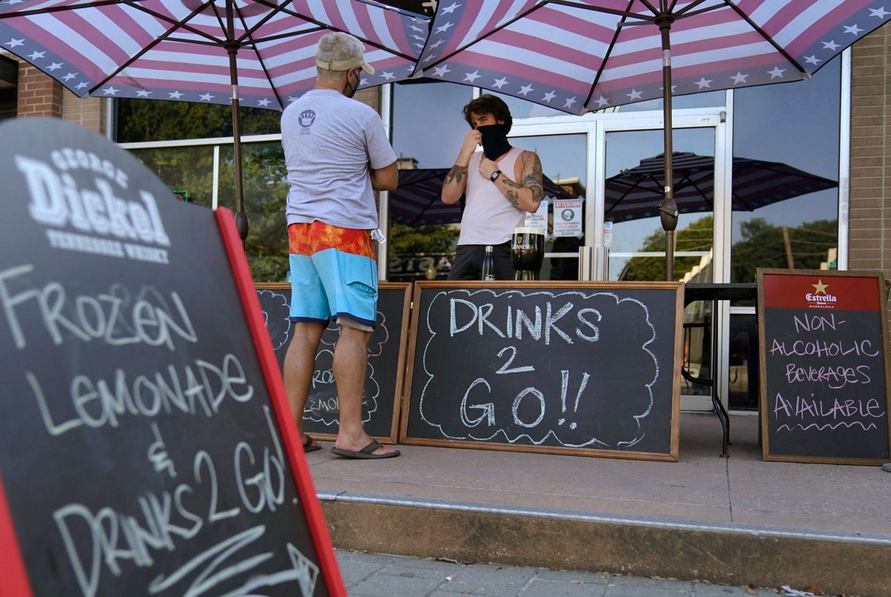 Cocktails to go Virus temporarily relaxes liquor laws