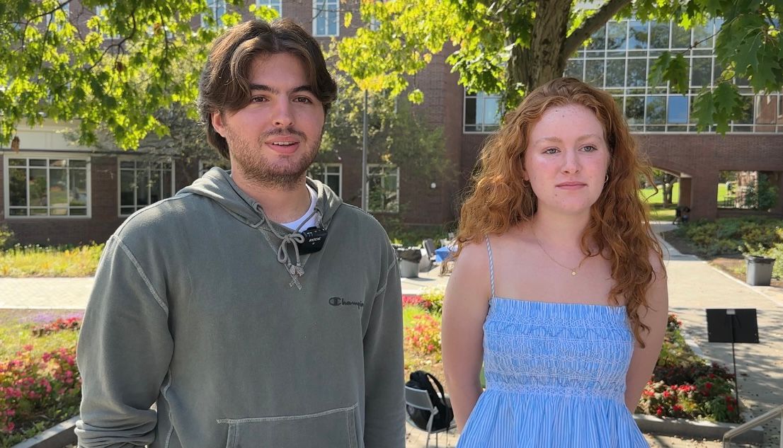 Colby College sophomores Anthony Simescu and Olivia Oeltjen, both 19, are working to get all students on campus registered to vote. (Spectrum News/Susan Cover)