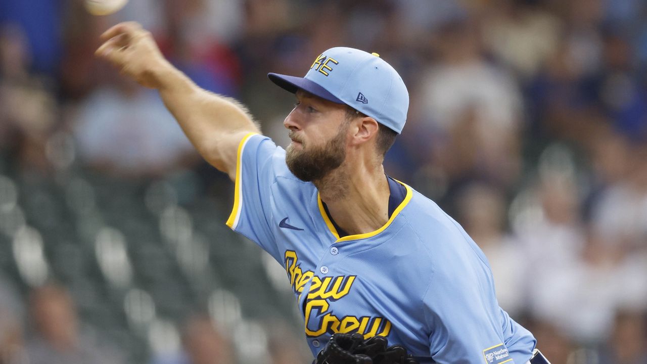 Milwaukee Brewers starting pitcher Colin Rea throws to the Cleveland Guardians during the first inning of a baseball game against the Cleveland Guardians, Sunday, Aug. 18, 2024, in Milwaukee. (AP Photo/Jeffrey Phelps)