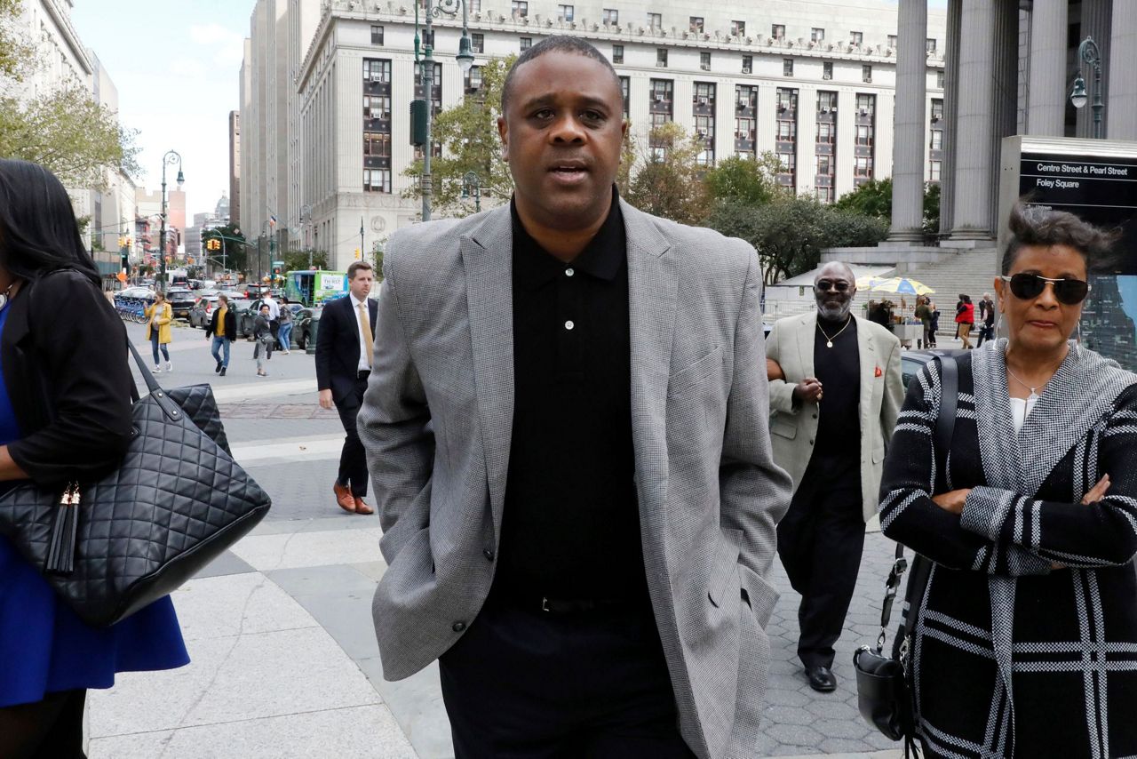 Amateur basketball coach gets 3 months prison in NCAA case