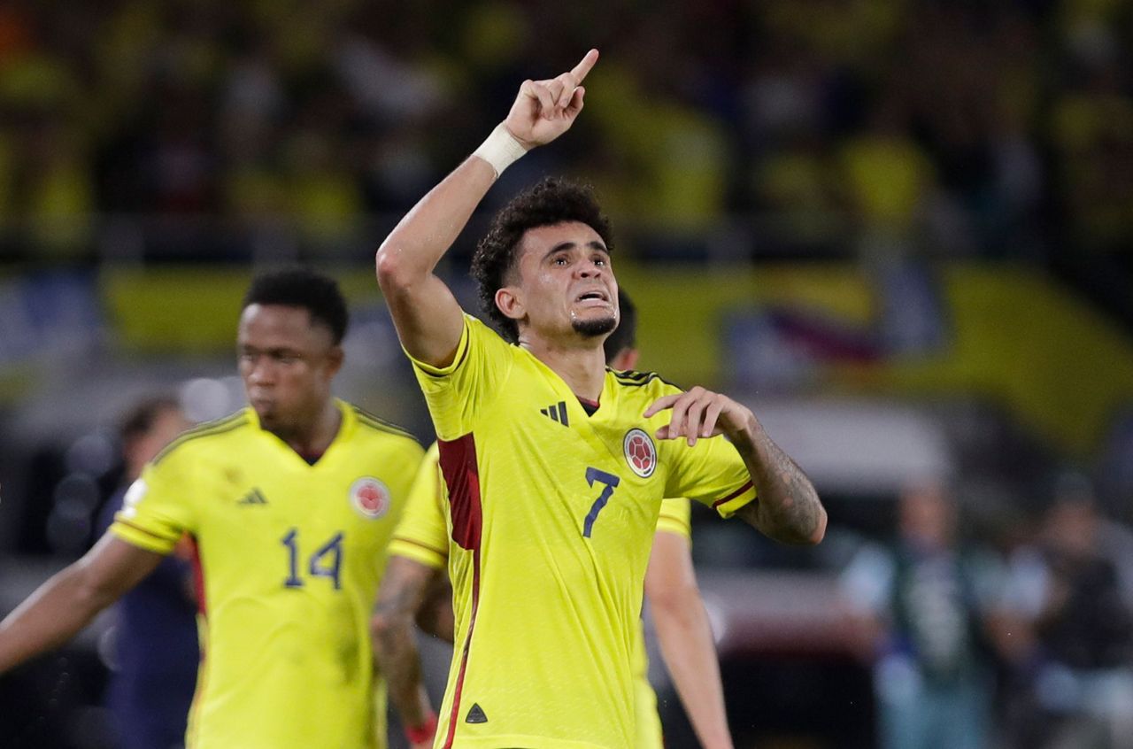 After kidnapping, father of Colombia striker Luis Díaz celebrates son's