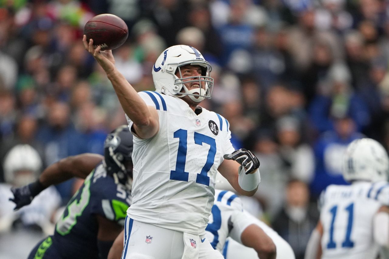 Philip Rivers starts for Colts, ending nearly 5-year retirement at age 44
