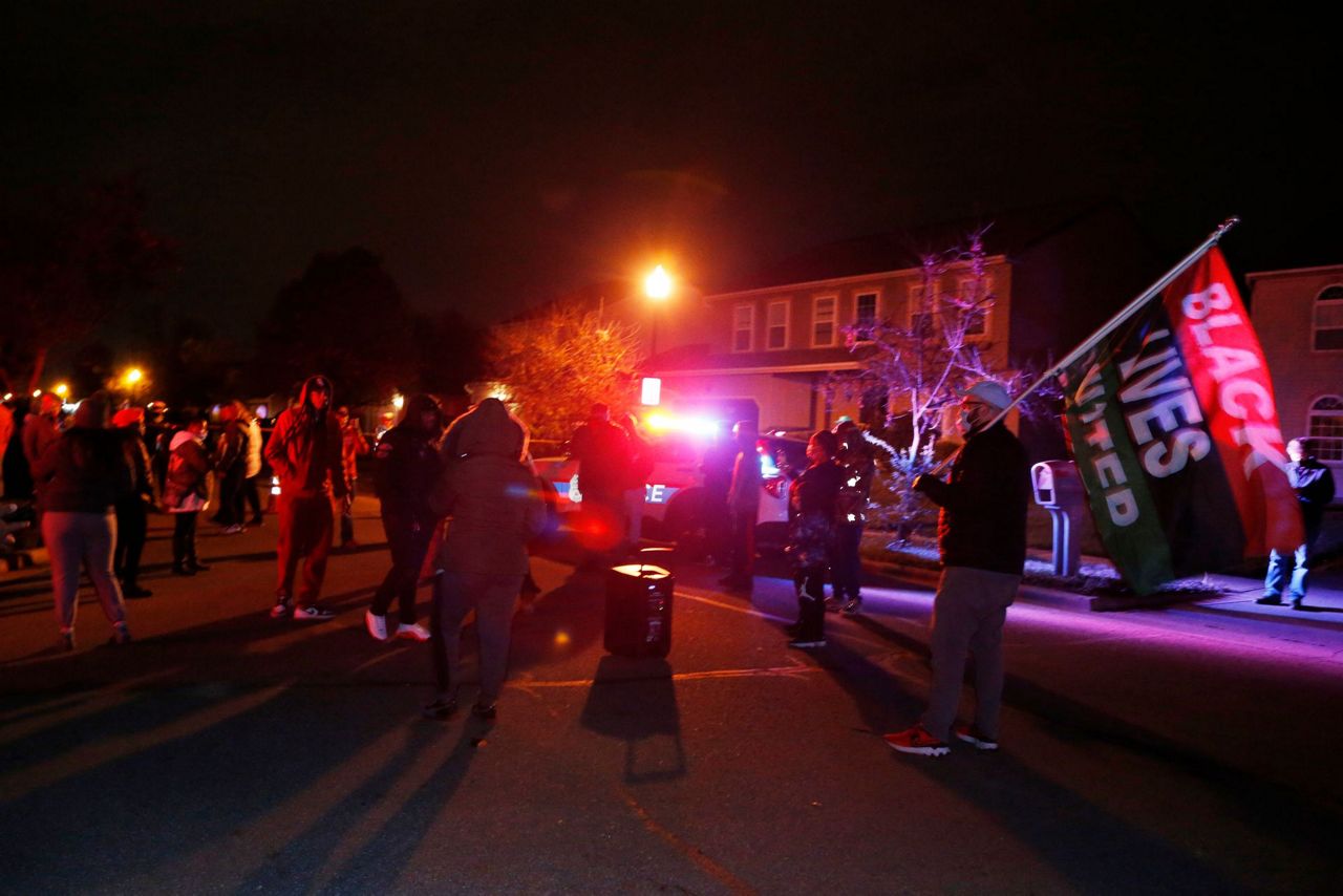 Columbus police fatally shoots Black teen swinging knife