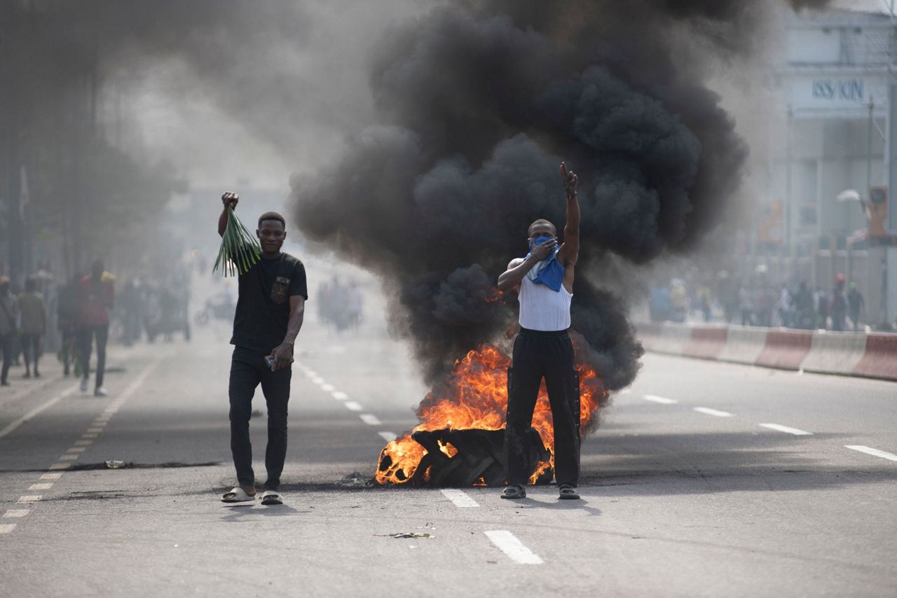 Congo’s forces try to slow Rwanda-backed rebels in the east as protests ...