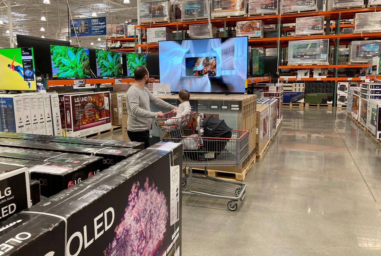 US inflation might have dipped last month from 40-year high