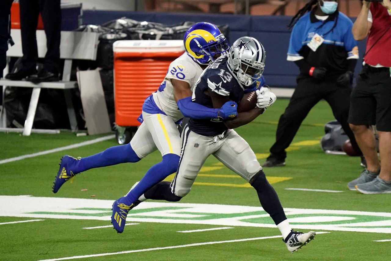 Cowboys Players Wearing Strange New Helmets at Training Camp – NBC