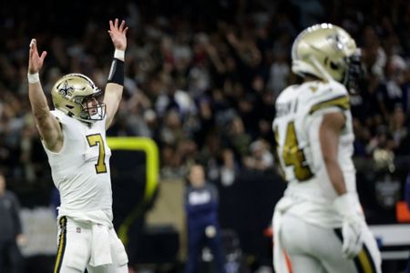 Cowboys pick Taysom off 4 times in 27-17 win over Saints