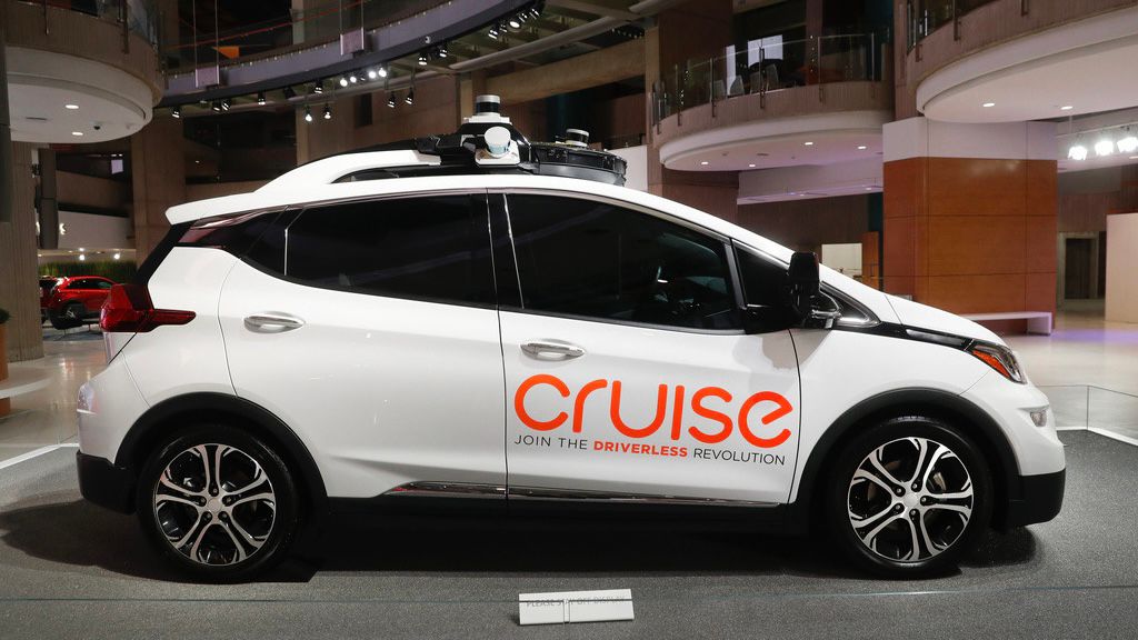 Cruise robotaxi crash report