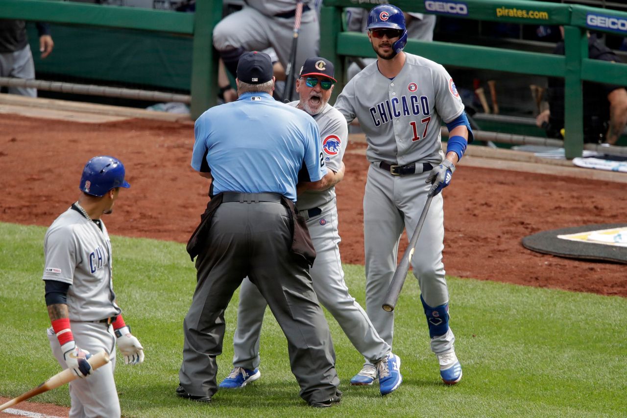 Cubs Erupt After Maddon S Ejection To Rip Pirates 11 3