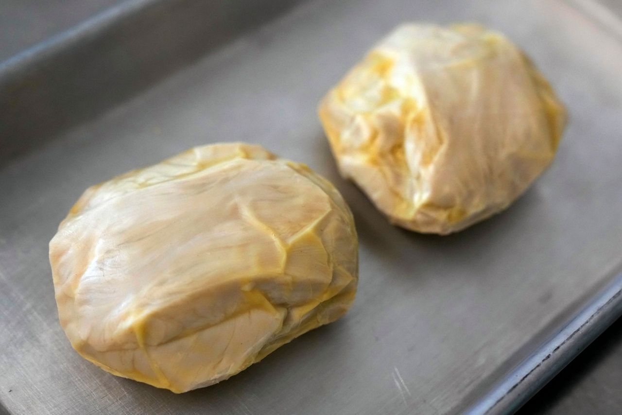 US approves chicken made from cultivated cells, the nation's first 'lab