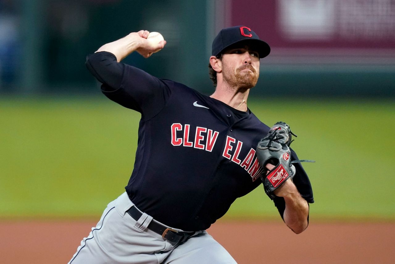 Cy Young winner Shane Bieber quarantined from Indians spring