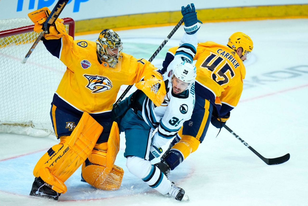 Niederreiter Scores In Debut Predators Top Sharks In Prague